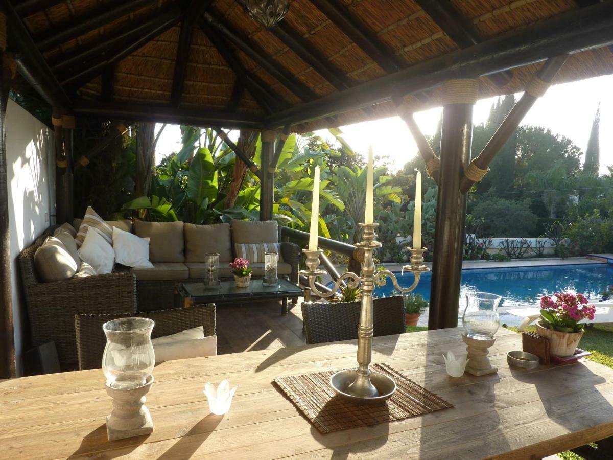 Villa Breeze Boutique Guest Rooms, Marbella Sitio de Calahonda Exteriör bild