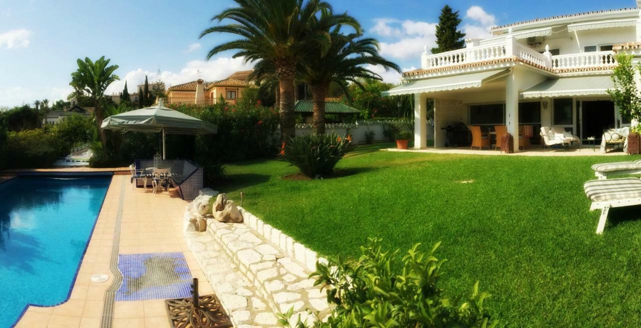 Villa Breeze Boutique Guest Rooms, Marbella Sitio de Calahonda Exteriör bild
