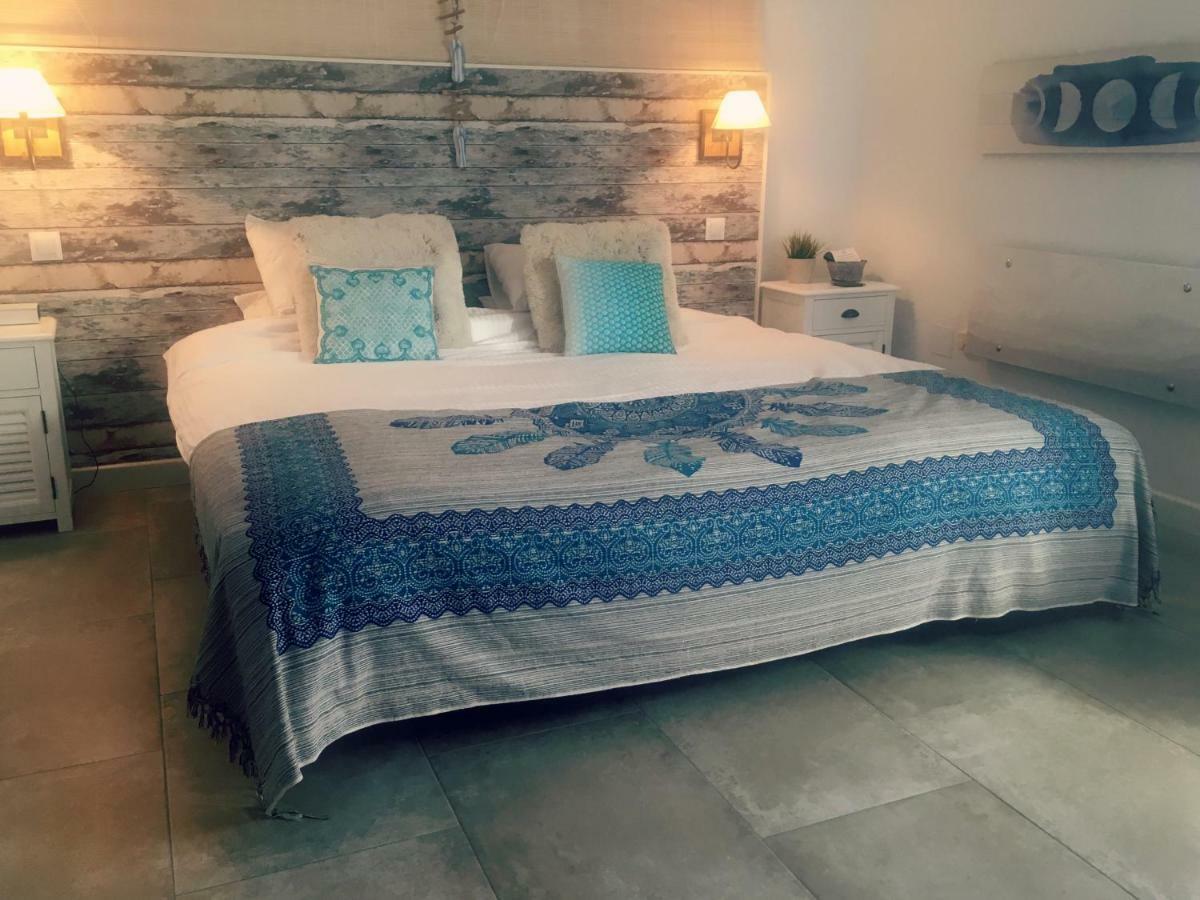 Villa Breeze Boutique Guest Rooms, Marbella Sitio de Calahonda Exteriör bild