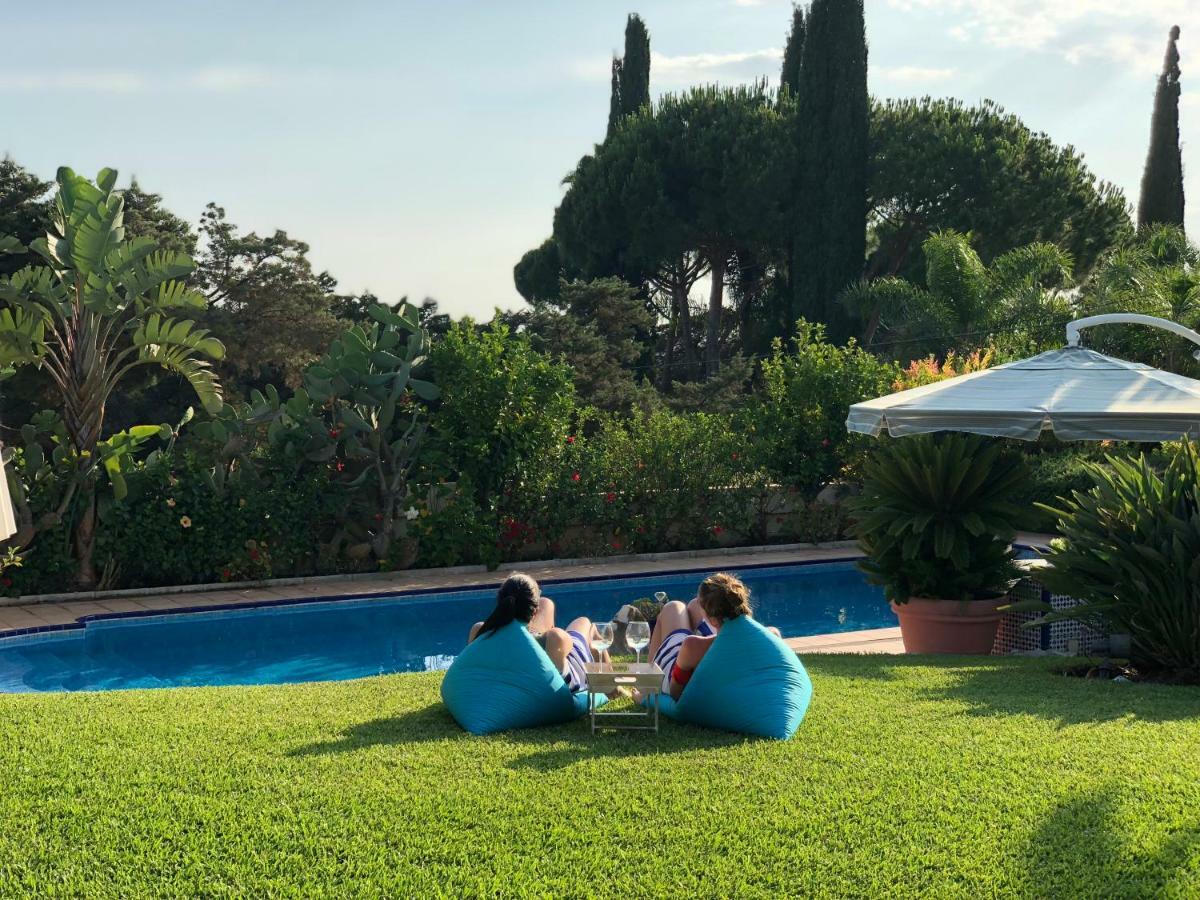 Villa Breeze Boutique Guest Rooms, Marbella Sitio de Calahonda Exteriör bild